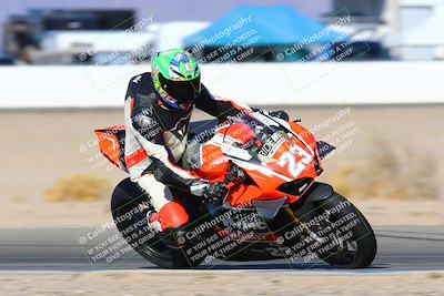 media/Jan-08-2022-SoCal Trackdays (Sat) [[1ec2777125]]/Turn 15 Inside (950am)/